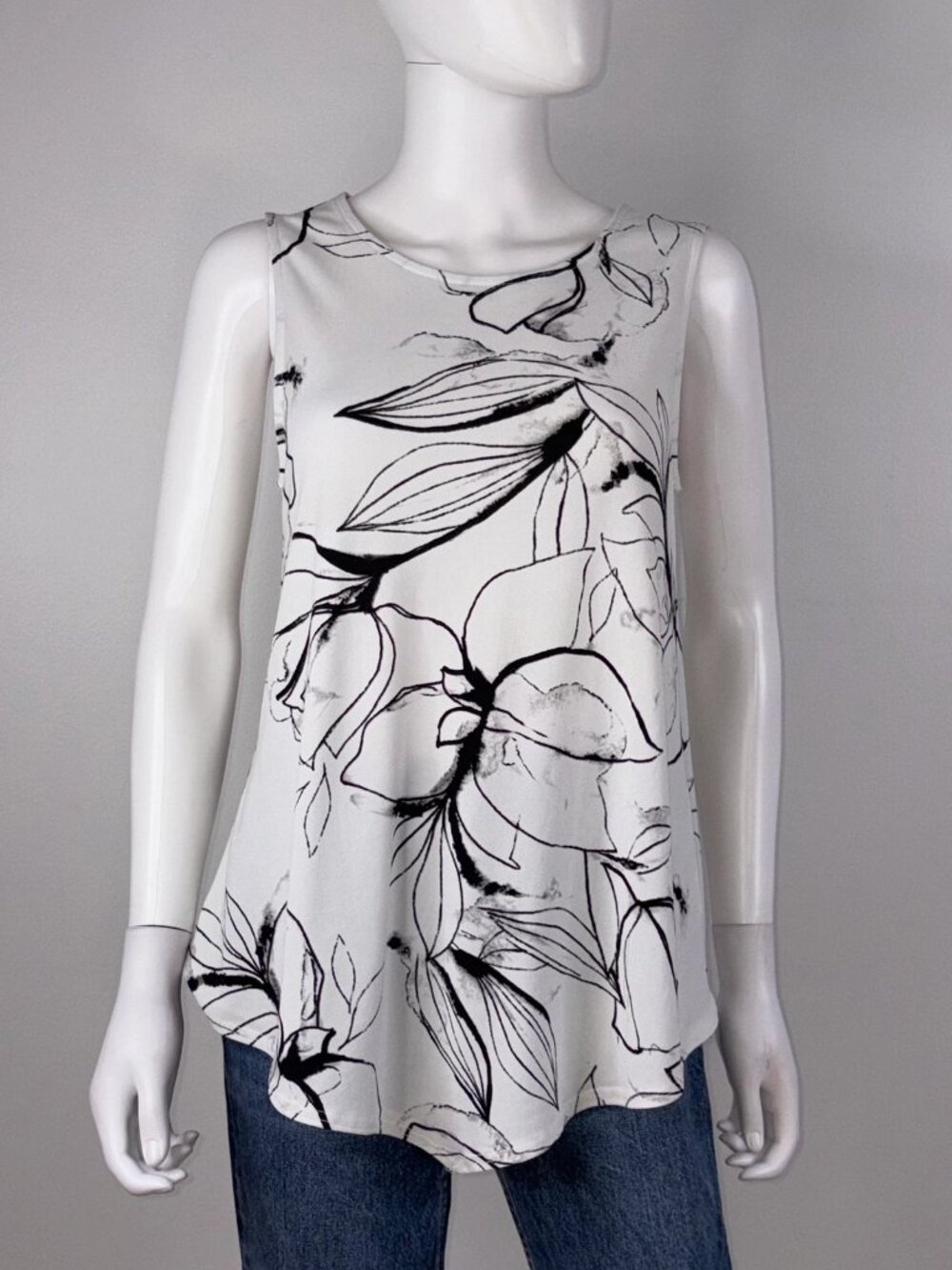 MELANIE LYNE  women's floral sleeveless top small